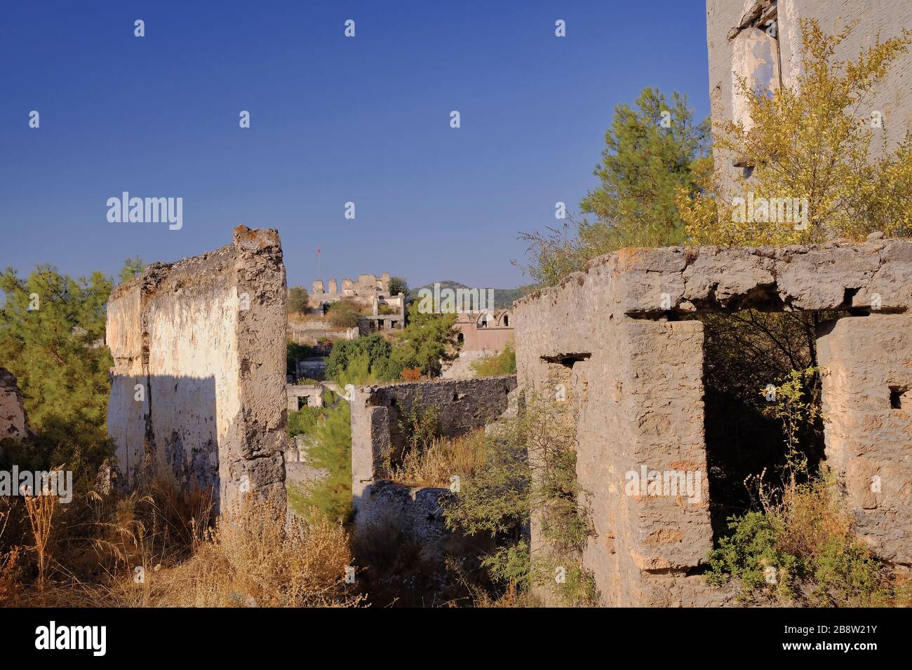 Ville fantôme Kayakoy. Le village grec abandonné de Kayakoy, Fethiye, Turquie. Banque D'Images