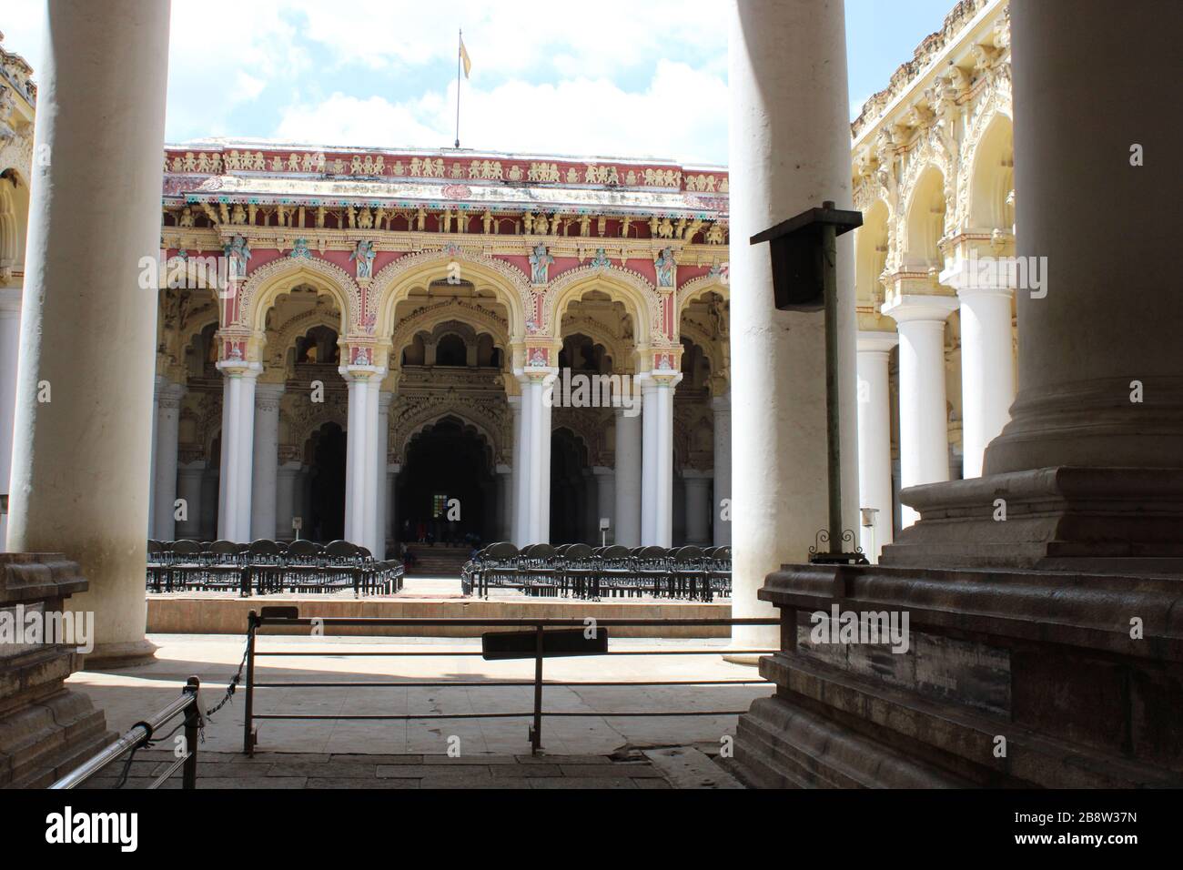 Palais Thirumalai Nayak est un palais du xviie siècle érigé en 1636 Annonce par le roi Tirumala Nayaka, un roi de la dynastie de Madurai Nayaka qui gouverna Madurai. Banque D'Images