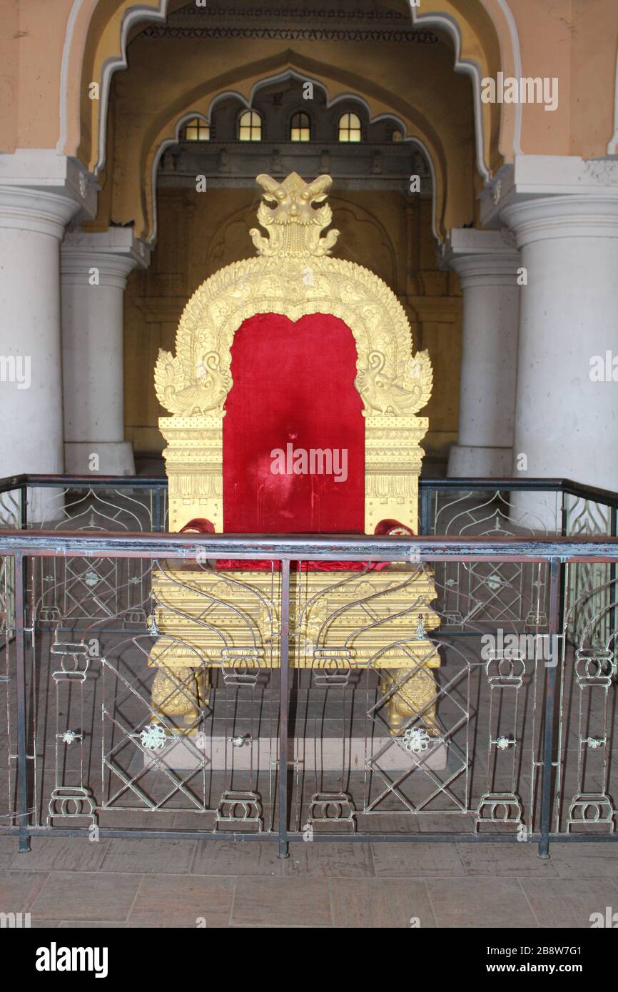 Palais Thirumalai Nayak est un palais du xviie siècle érigé en 1636 Annonce par le roi Tirumala Nayaka, un roi de la dynastie de Madurai Nayaka qui gouverna Madurai. Banque D'Images