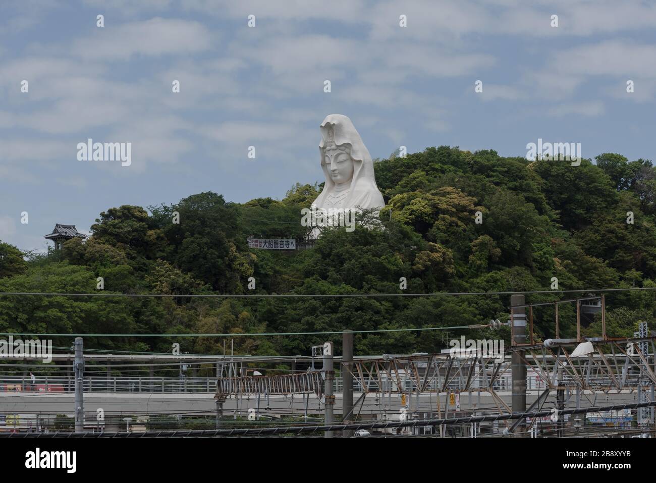 Ofuna/Japon, 20 mai 2019 : statue d'Ofuna Kannon dans le temple de Kannon-ji. Situé dans le district de Kamakura, au Japon. Banque D'Images