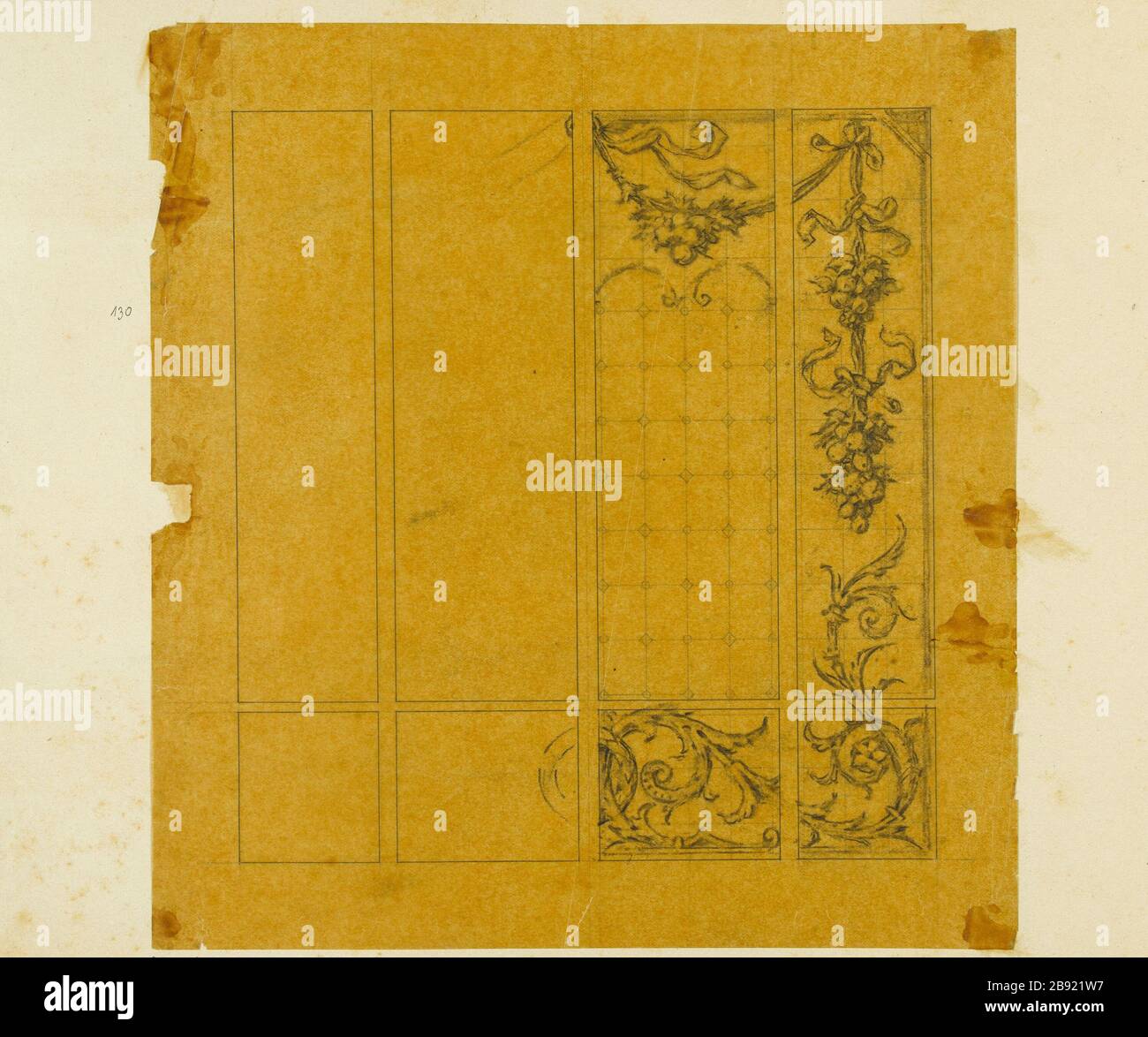 ALBUM # 4; VITRAUX; FENÊTRE À QUATRE PORTES: ORNEMENTS, RINCEAUX et guirlandes FRUITS Atelier Gsell-Laurent. Album n°4 ; projet de vitrail ; fenêtre à quatre vantaux : ornées, rinceaux, guirlandes de fruits. Pierre Noire, crayon sur calcaire. Paris, musée Carnavalet. Banque D'Images