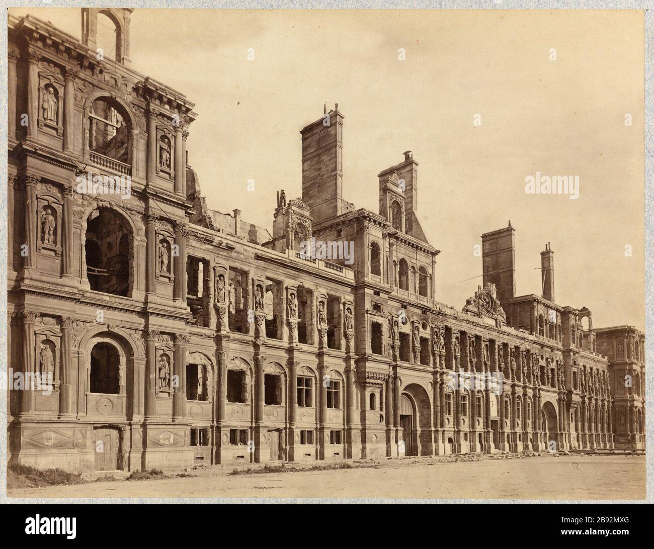 Hôtel de ville détruit 4ème arrondissement, Paris Hôtel de ville détruit. Paris (IVème arr.). Photographie anonyme. Rage sur papier alluminé. Paris, musée Carnavalet. Paris, musée Carnavalet. Banque D'Images