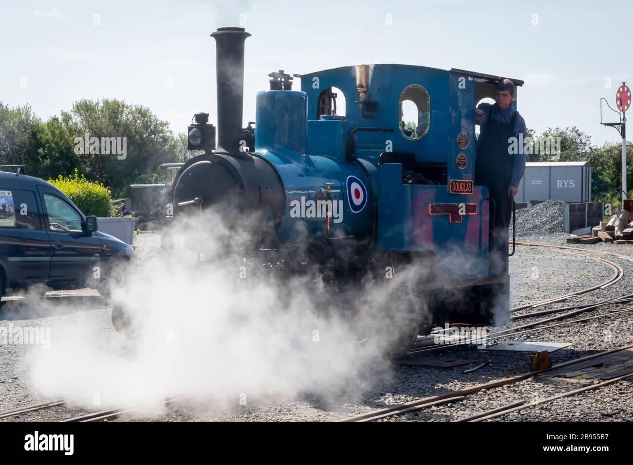 No 6, Douglas, moteur à vapeur 0-4-0WT à Tywyn sur le chemin de fer de Talyllyllyn, Tywyn, (Towyn), Gwynedd, Pays de Galles. Construit en 1918 par Andrew Barclay Ltd. Banque D'Images