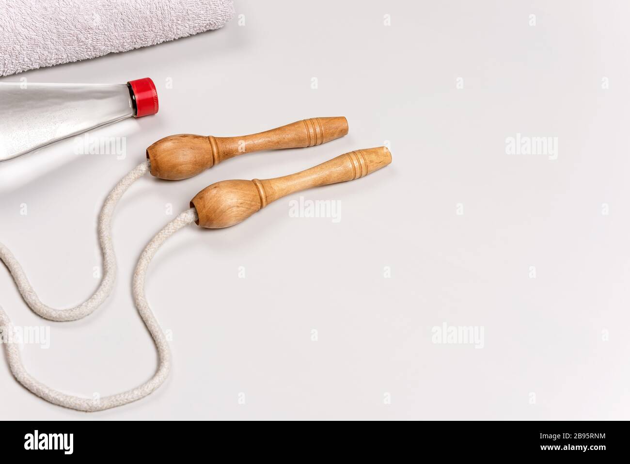 Accessoires de sport pour les loisirs actifs. Concept de mode de vie sain. Banque D'Images