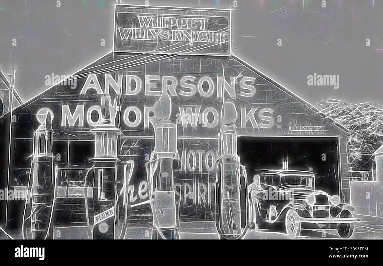 Négatif - Newcastle, Nouvelle-Galles du Sud, 1926, Anderson's Motor Works and Service Station. Il y a des annonces pour 'Whippet Willys Knight', 'Shell Motor Spirit' et 'Plume' essence., repensé par Gibon, design de gai gai chaud de luminosité et de rayons de lumière radiance. L'art classique réinventé avec une touche moderne. La photographie inspirée du futurisme, qui embrasse l'énergie dynamique de la technologie moderne, du mouvement, de la vitesse et révolutionne la culture. Banque D'Images