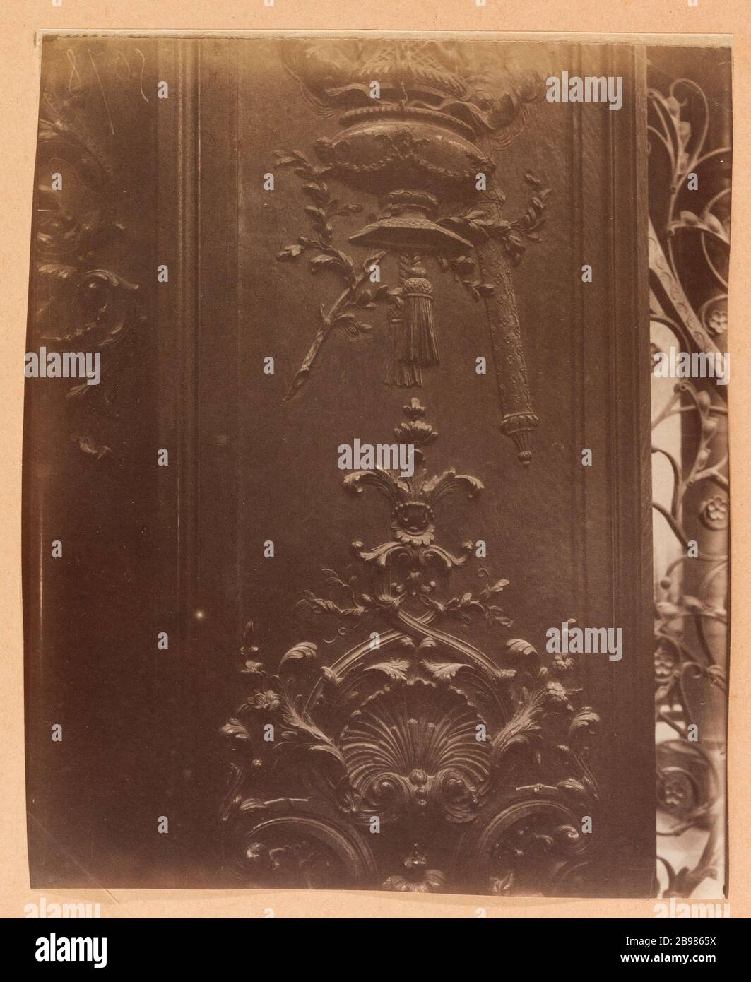 Cathédrale notre Dame de Paris, 4ème arrondissement, Paris. Atget, Eugène (Jean Eugène Auguste Atget, dit). 'Cathédrale notre Dame de Paris, 4ème arrondissement, Paris'. Papier de rage alluminé. Paris, musée Carnavalet. Banque D'Images