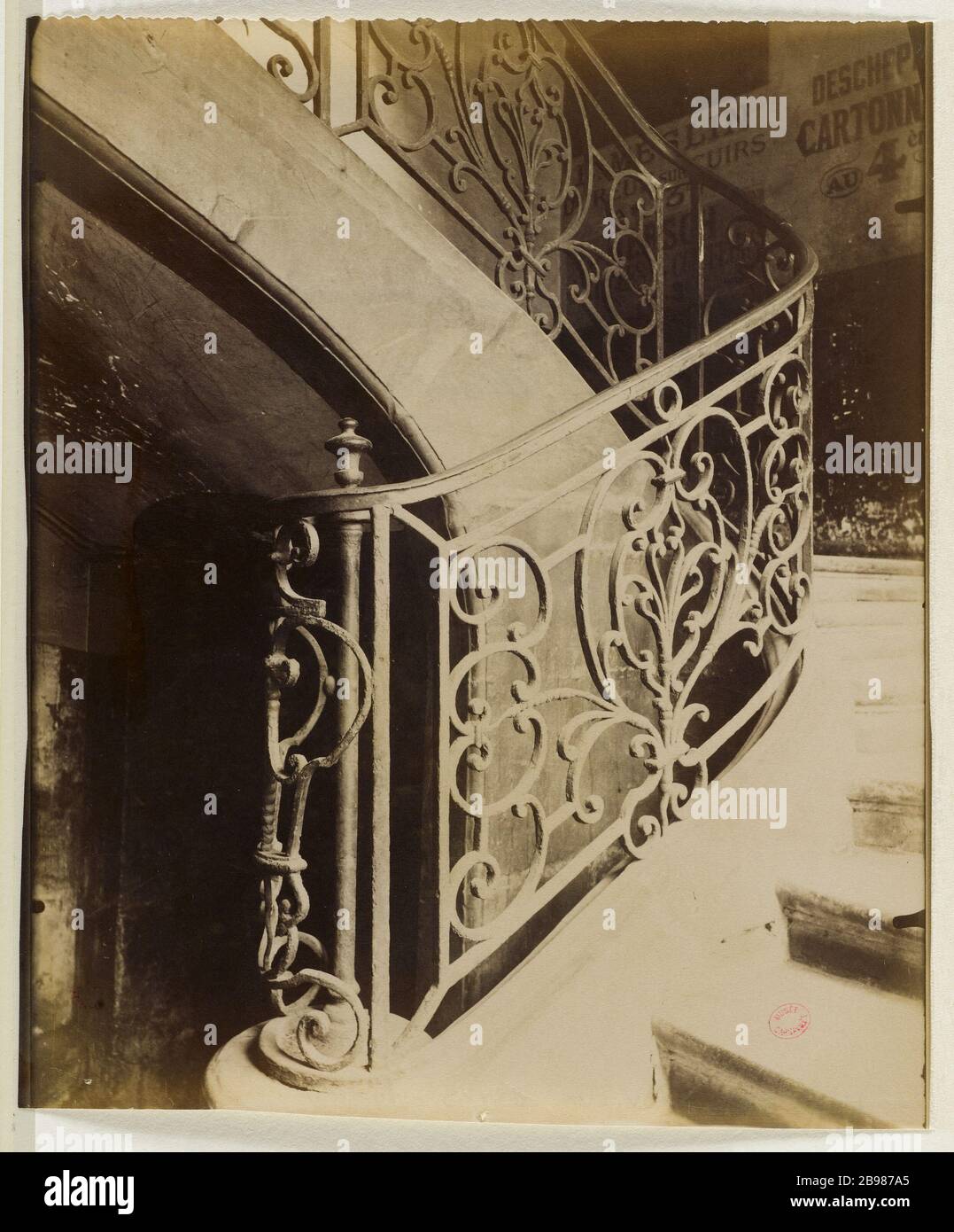 DÉPART DES ESCALIERS, HÔTEL MONTMORENCY MONTMORENCY 5 RUE, 3ÈME ARRONDISSEMENT, PARIS Départ d'escalier, hôtel de Montmorency, 5 rue de Montmorency, Paris (IIIème arr.), 1908-1909. Photo d'Eugène Atget (1857-1927). Paris, musée Carnavalet. Banque D'Images