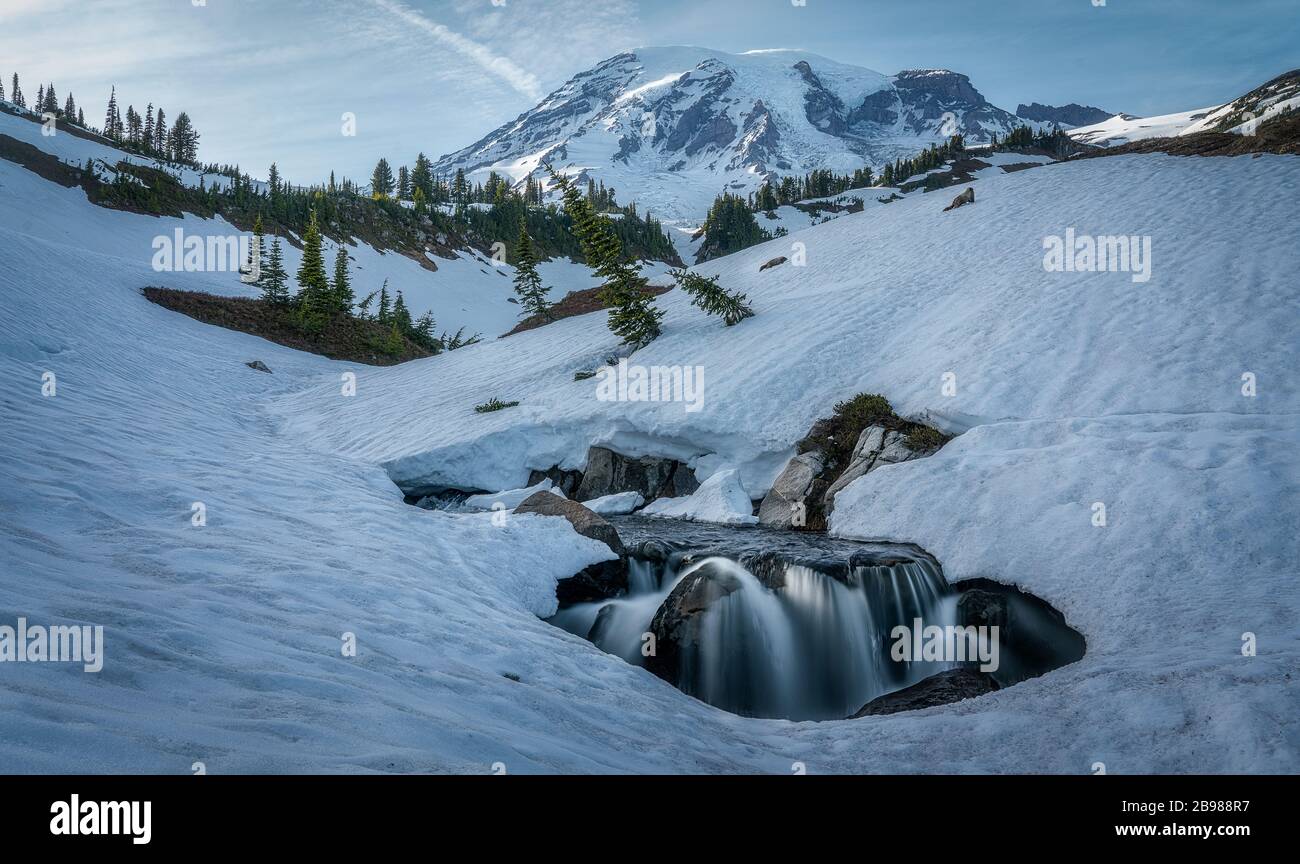 Chute d'eau au Mont Rainier Banque D'Images