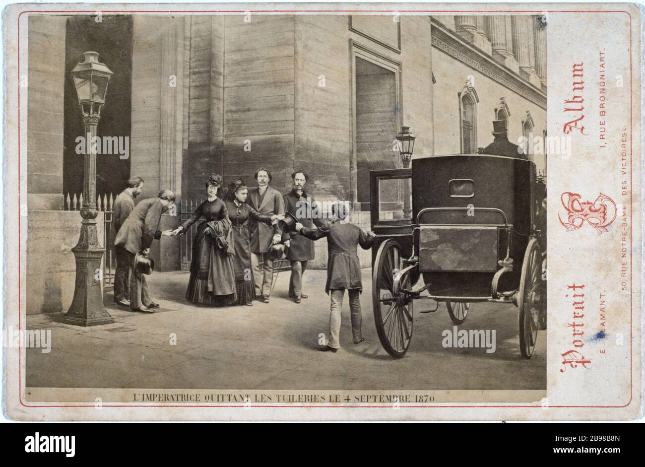 L'impératrice (Eugénie) laissant les Tuileries l'Impératrice (Eugénie) quittant les Tuileries le 4 septembre 1870. Photo d'E. Flamant. Paris, musée Carnavalet. Banque D'Images