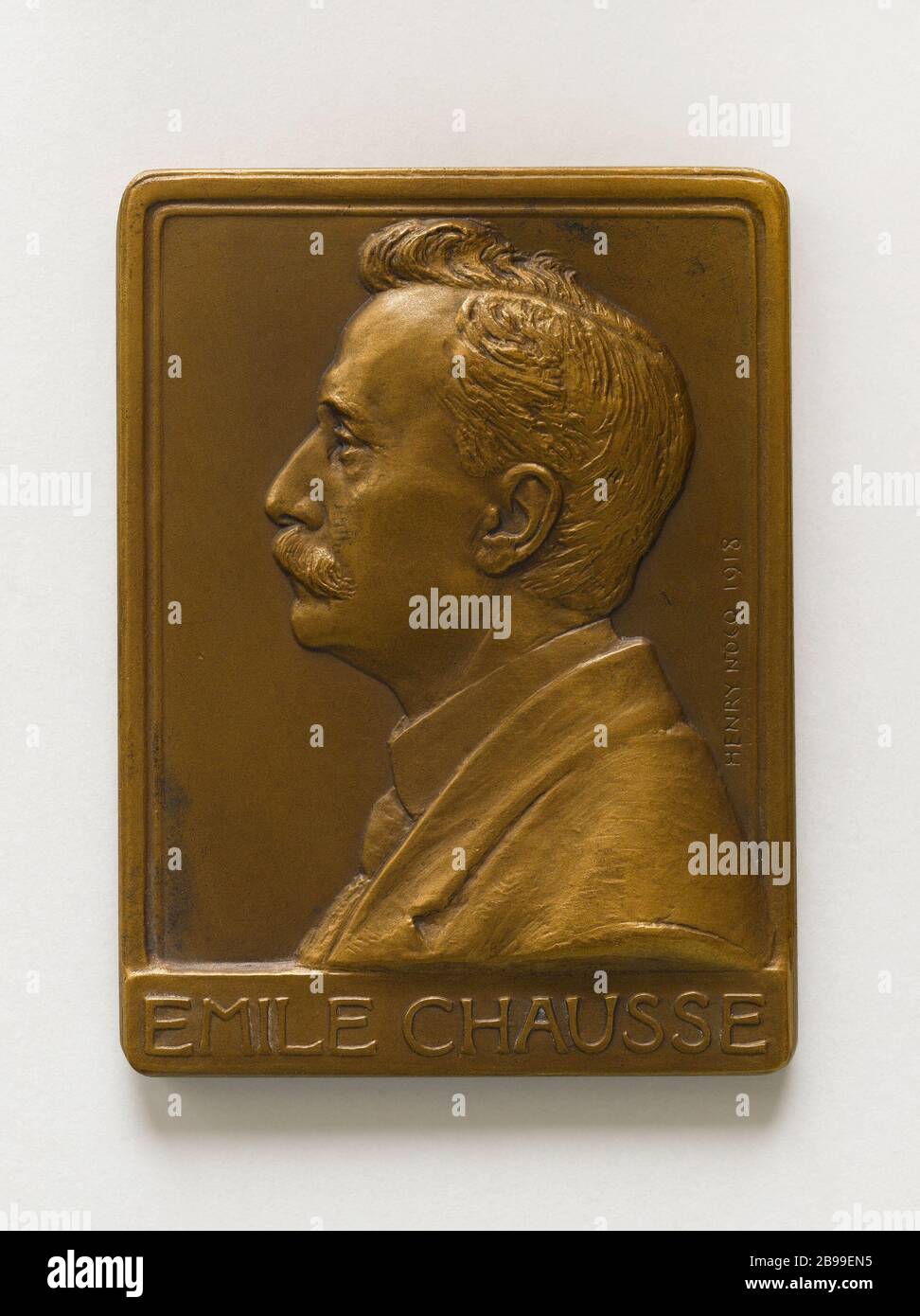 Émile Chausse, conseiller de Paris, 1918 Henry Nocq (1868-1944). Emile Chaussse (1868-1944), conséiller municipal de Paris, 1918. Bronze. Paris, Musée Carnavalet. Banque D'Images