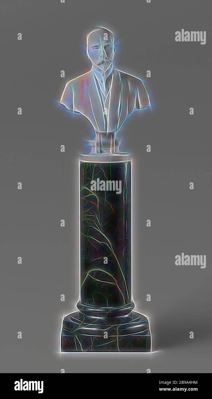 Buste de M. député pied avec piédestal, buste frontal d'un homme chauve avec moustache et barbe de goatee, tête inclinée latéralement, reposant sur un support en forme de volute, se terminant par un pied rond et en escalier. Inscription sur le volute: PAUL VOUTE et signé: Fecit Maja Serger van Panhuys, Roma 1927, UN pied en colonnes de marbre vert foncé avec inscription en cuivre va avec le buste: Klattenensche Cultuurmaatschappij (Unified Klattenensche Cultuurmaatschappij) a présenté à son président-commissaire mari Paul Voà»te à l'occasion de son soixante-dixième anniversaire le 6 juin 1926, mari Paul Vote»Maja van Panhuys (signé par Banque D'Images