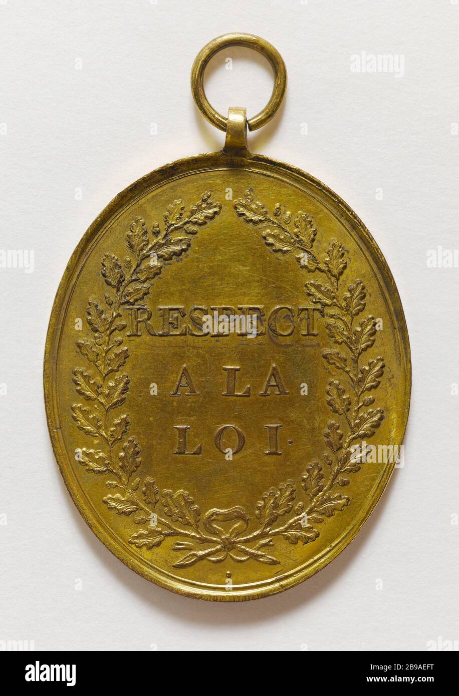 FONCTION BADGE DES DIRECTEURS, 12 juillet 1792 Jean-Théodore Mauriisset (1768-1825). 'Insigne de fonction des administratrices, 12 juillet 1792'. Cuivre doré, 1792. Paris, musée Carnavalet. Banque D'Images FONCTION BADGE DES DIRECTEURS, 12 juillet 1792 Jean-Théodore Mauriisset (1768-1825). 'Insigne de fonction des administratrices, 12 juillet 1792'. Cuivre doré, 1792. Paris, musée Carnavalet. Banque D'Images