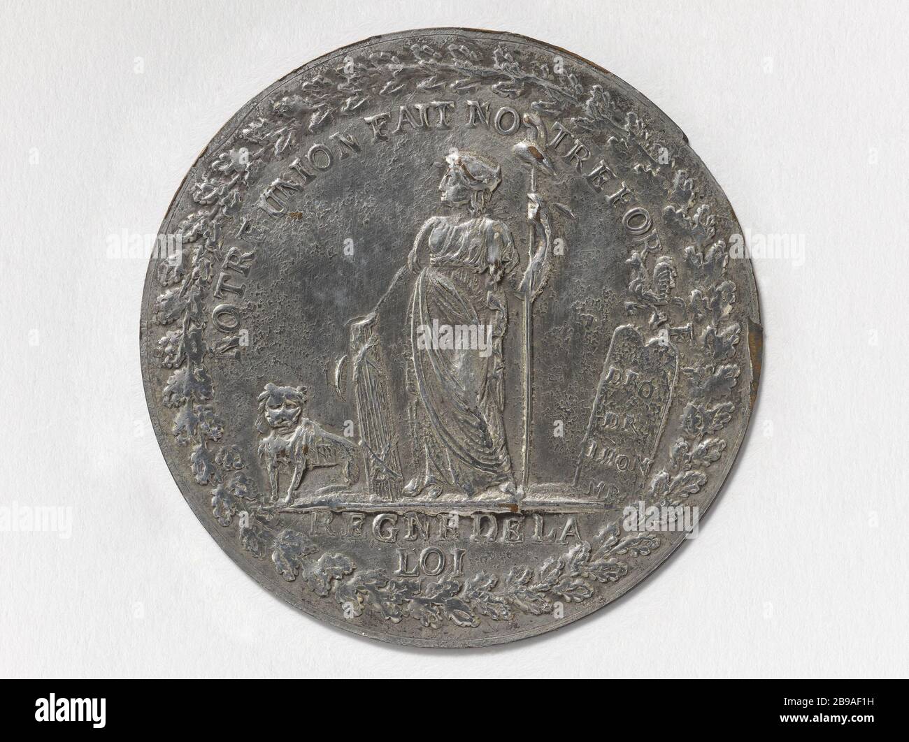 RÈGNE DE LA LOI, 1793 ANONYME. 'Règne de la Loi, 1793'. Métal en douceur, 1793. Paris, musée Carnavalet. Banque D'Images RÈGNE DE LA LOI, 1793 ANONYME. 'Règne de la Loi, 1793'. Métal en douceur, 1793. Paris, musée Carnavalet. Banque D'Images