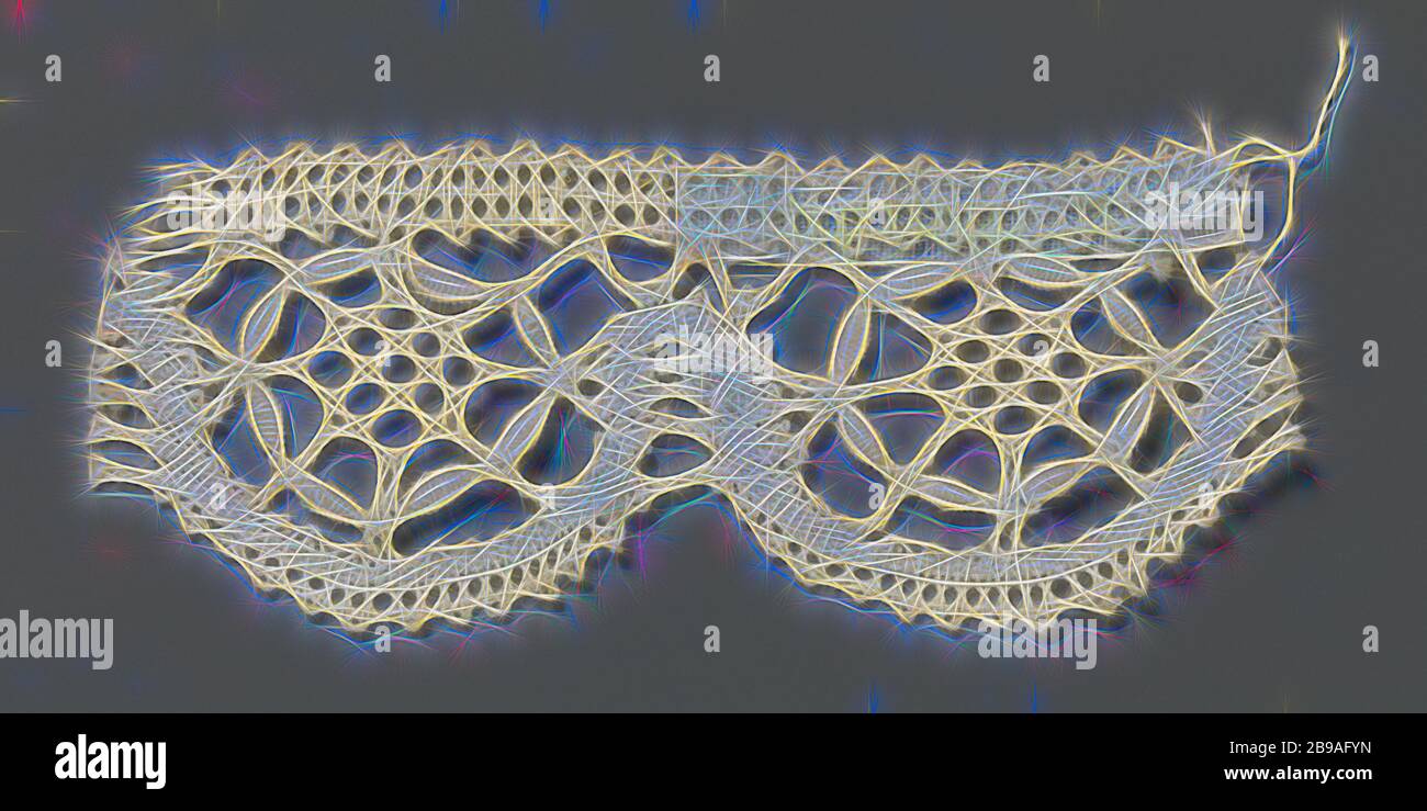 Bande de dentelle de tiroir avec roue en plein shell, bande de tiroir naturel de dentelle, dentelle de Cluny. Le motif récurrent est composé d'un cercle de rayons d'une demi-coquille. Le cercle est une concaténation de huit feuilles, faite en forme. Les rayons sont tresses qui fusionnent en une maille sol au centre des cercles. Le long de la partie supérieure est une bande droite avec de petites mailles carrées, fini avec picots. Le long de la pétoncle exécute une bande en lin, qui est terminé en bas avec un bord travaillé avec picots., anonyme, Buckingham, ch. 1800 - c. 1899, le coton (textile), dentelle de Cluny, l 7 cm × w Banque D'Images