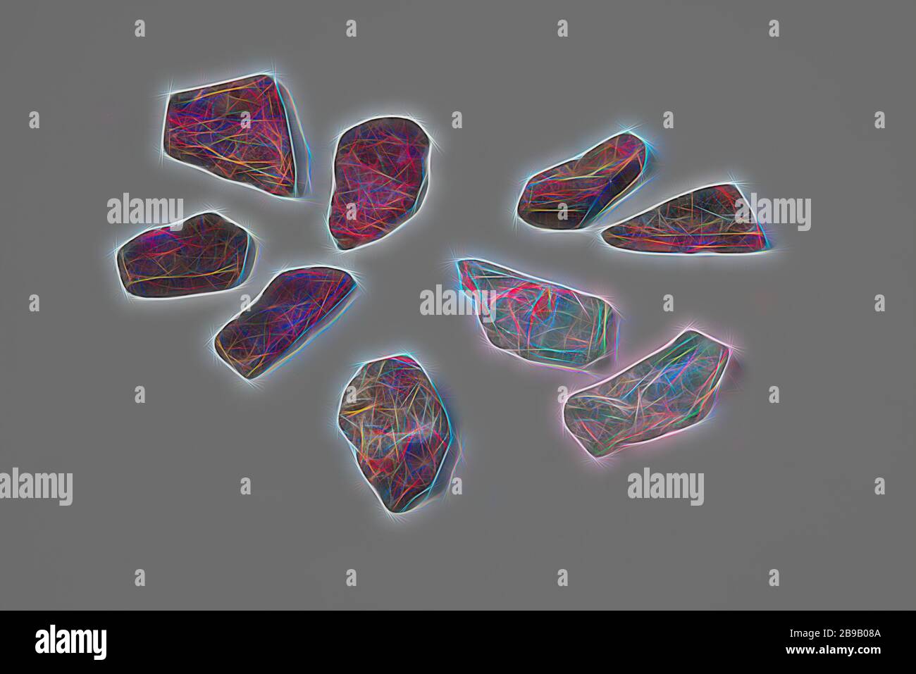 Des barques de bouteilles de vin et une bouteille de cave de l'épave du marin des Indes orientales 't Vliegend Hart, qui a été détruit en 1735, sept fragments de verre gravement endommagés d'une bouteille de vin et deux fragments de vert vif d'une bouteille de cave éventuelle, Dutch East India Company, 't Vliegend Hart (navire), 1700 - 1735, moulage par soufflage, h 0.4 cm × l 2.4 cm × d 2 cm × h 0.3 cm × l 2.1 cm × d 1.4 cm, repensé par Gibon, conception de lumière chaude et gaie de la luminosité et de rayons de lumière radiance. L'art classique réinventé avec une touche moderne. Photographie inspirée par le futurisme, embrassant l'énergie dynamique de la technologie moderne Banque D'Images