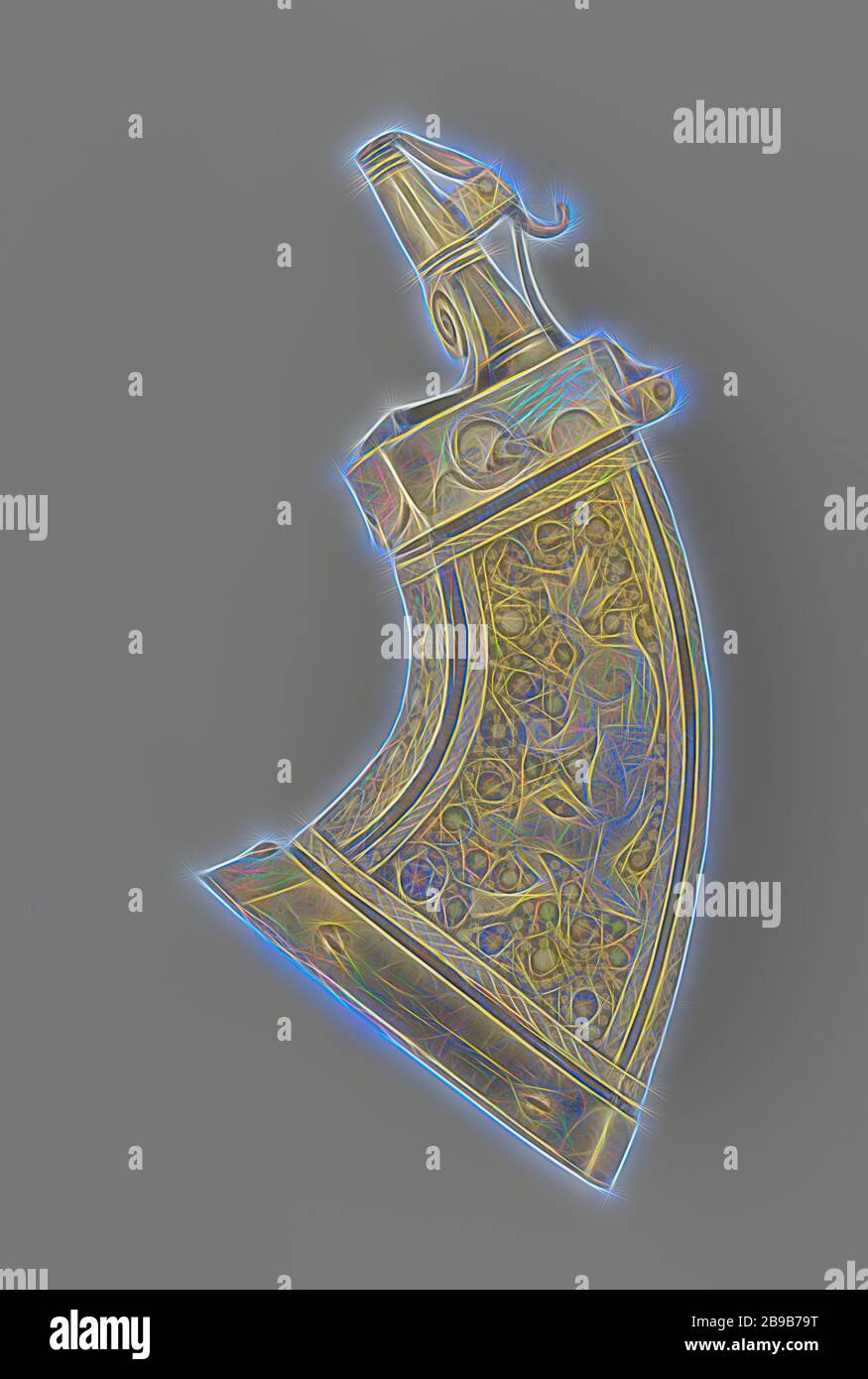 Corne aux herbes, plate, corne aux herbes incurvées avec raccords en cuivre gravés. A l'avant, au milieu de vignes avec fleurs d'ivoire, une triton femelle avec un coeur dans la main droite. Au dos, une cartouche centrale avec des fruits. Décorations à motifs de fruits sur le dessus et le fond., ornement, êtres hybrides, formes humaines et animales mélangées, anonyme, Pays-Bas, 1600 - 1625, bois (matière végétale), chêne (bois), cuivre (métal), ivoire, frappe (métallurgie), l 23.4 cm × W 10.5 cm × d 4.2 cm, repensée par Gibon, conception d'un brillant chaleureux et joyeux de la luminosité et des rayons de lumière radiance. Réinvente de l'art classique Banque D'Images