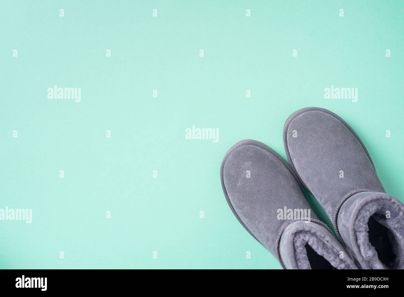 Ugg boots girl Banque de photographies et d'images à haute résolution -  Alamy