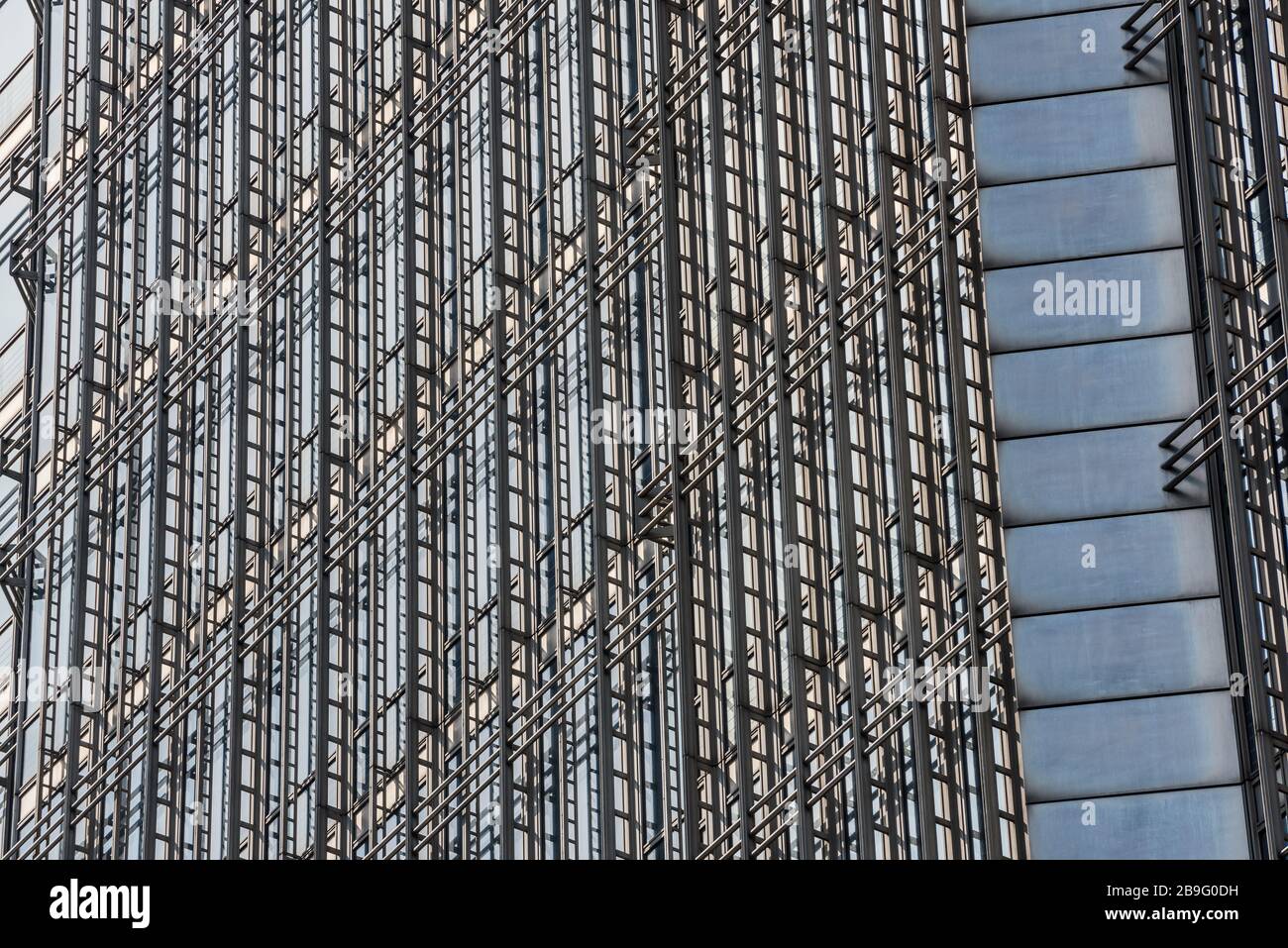 gros plan de l'extérieur moderne du bâtiment de bureau Banque D'Images