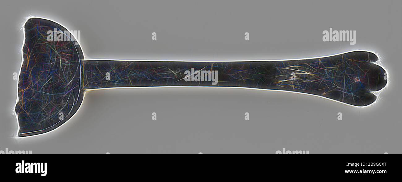 Cuillère avec bol ovale et poignée plate avec pied la biche, cuillère couverts terre trouver métal, pièce moulée de la queue de rat déchirée et louange poignée plate avec pied de biche. Etain marque à l'arrière de la poignée côté arrière de la tige: Cercle couronné de trois étoiles dans la couronne et V archéologie tunnel ferroviaire de Rotterdam découverte de la nourriture du sol: Tunnel ferroviaire de Rotterdam Banque D'Images