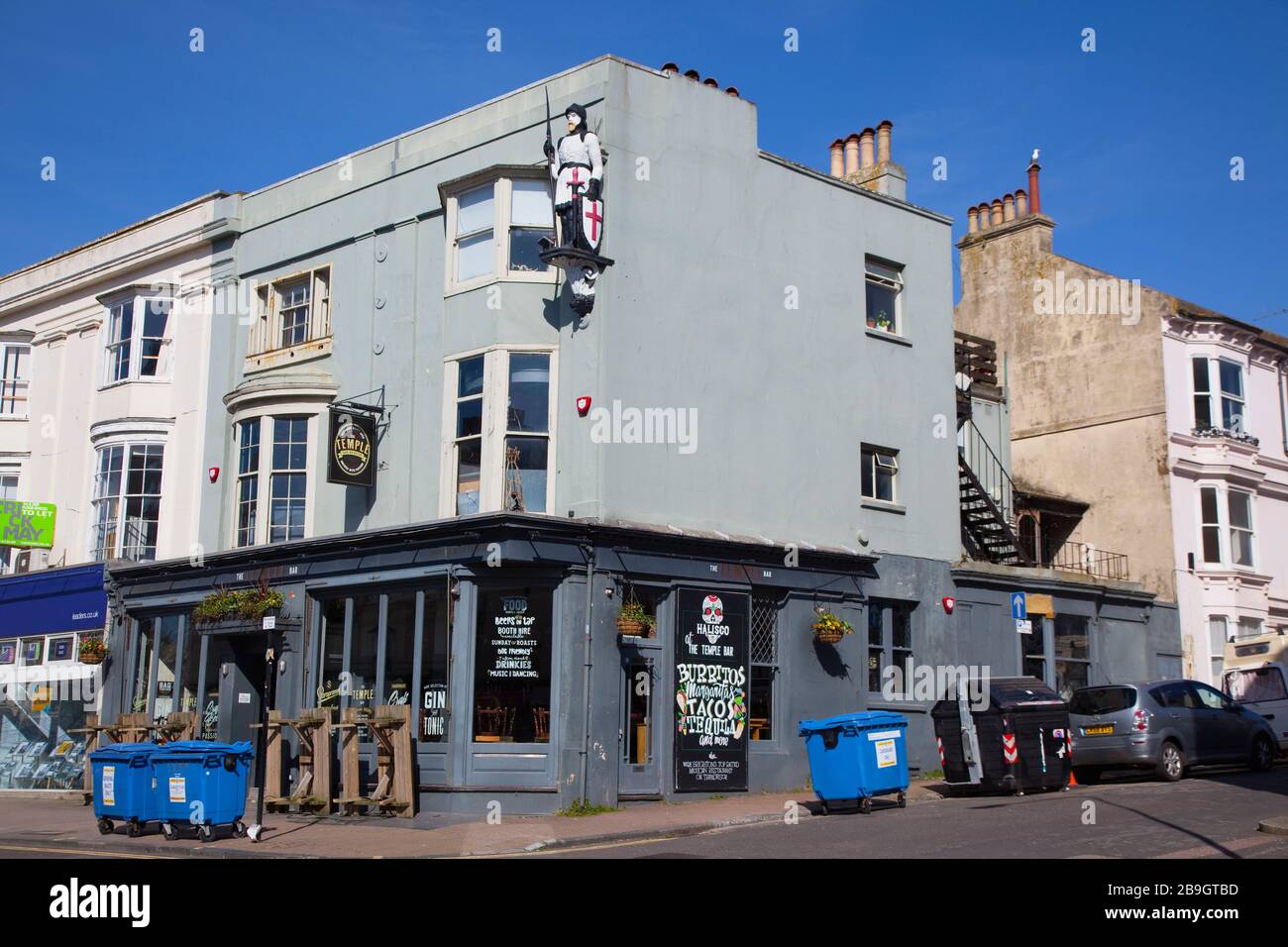 Angleterre, East Sussex, Brighton, Temple Bar maison publique fermée en raison des mesures d'emrgence de Coronavirus. Banque D'Images