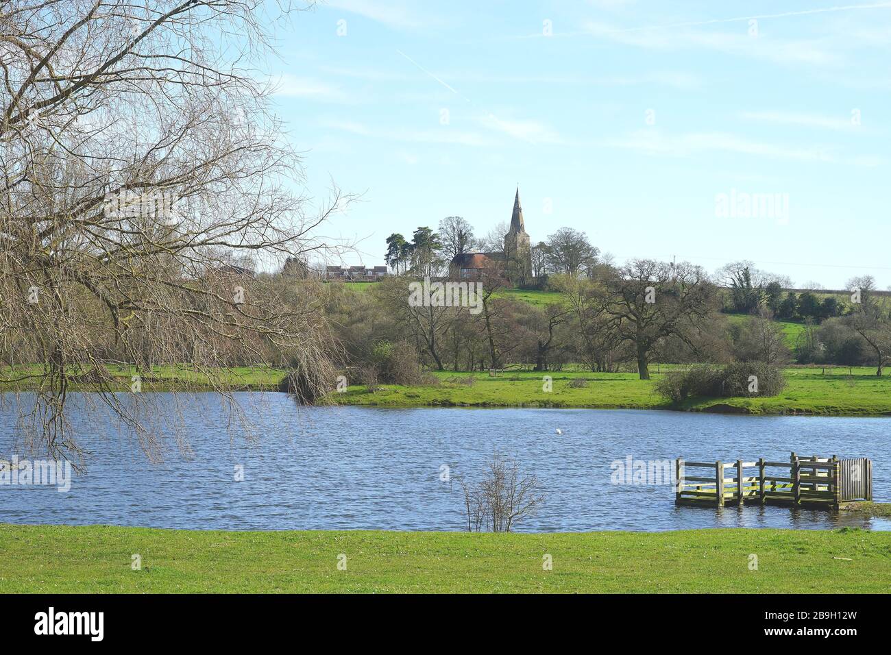 Lac au Harrold-Odell Country Park Banque D'Images