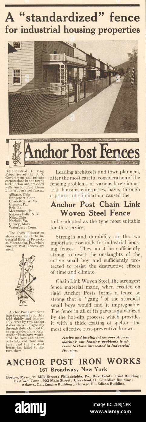 Une clôture « standard » pour les propriétés de logements industriels. Clôtures de poteau d'ancrage. Anchor Post Irno Works, 167 Broadway, New York (1919) Banque D'Images