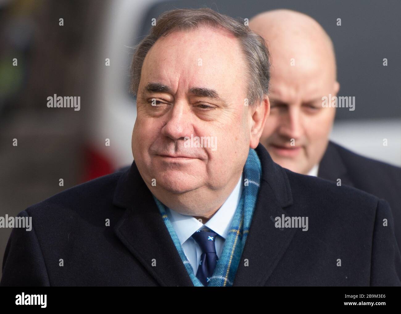 Édimbourg, Royaume-Uni. 23 mars 2020. Photo : Alex Salmond - ancien premier ministre de l'Écosse et ancien chef du parti national écossais (SNP). Alex Salmond est vu arriver à la Haute Cour le jour 11 de son procès, où le jury devrait rendre un verdict plus tard aujourd'hui. Banque D'Images