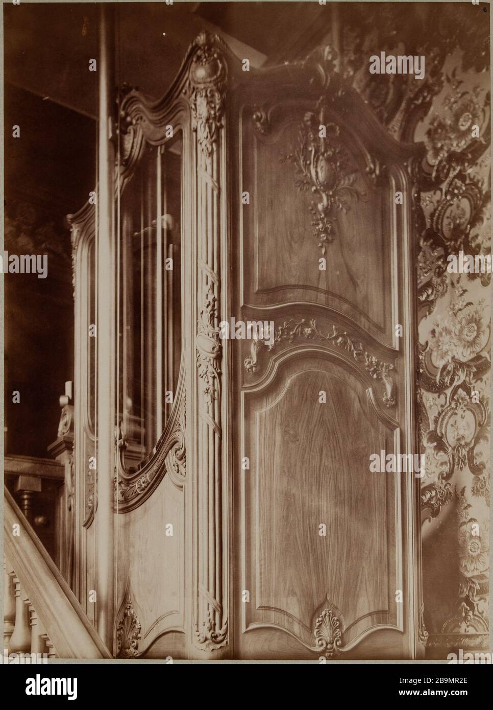 L'ascenseur Anonyme. L'ascenseur. Rage sur papier alluminé contenu sur carton bleu-vert. Musée des Beaux-Arts de la Ville de Paris, petit Palais. Banque D'Images