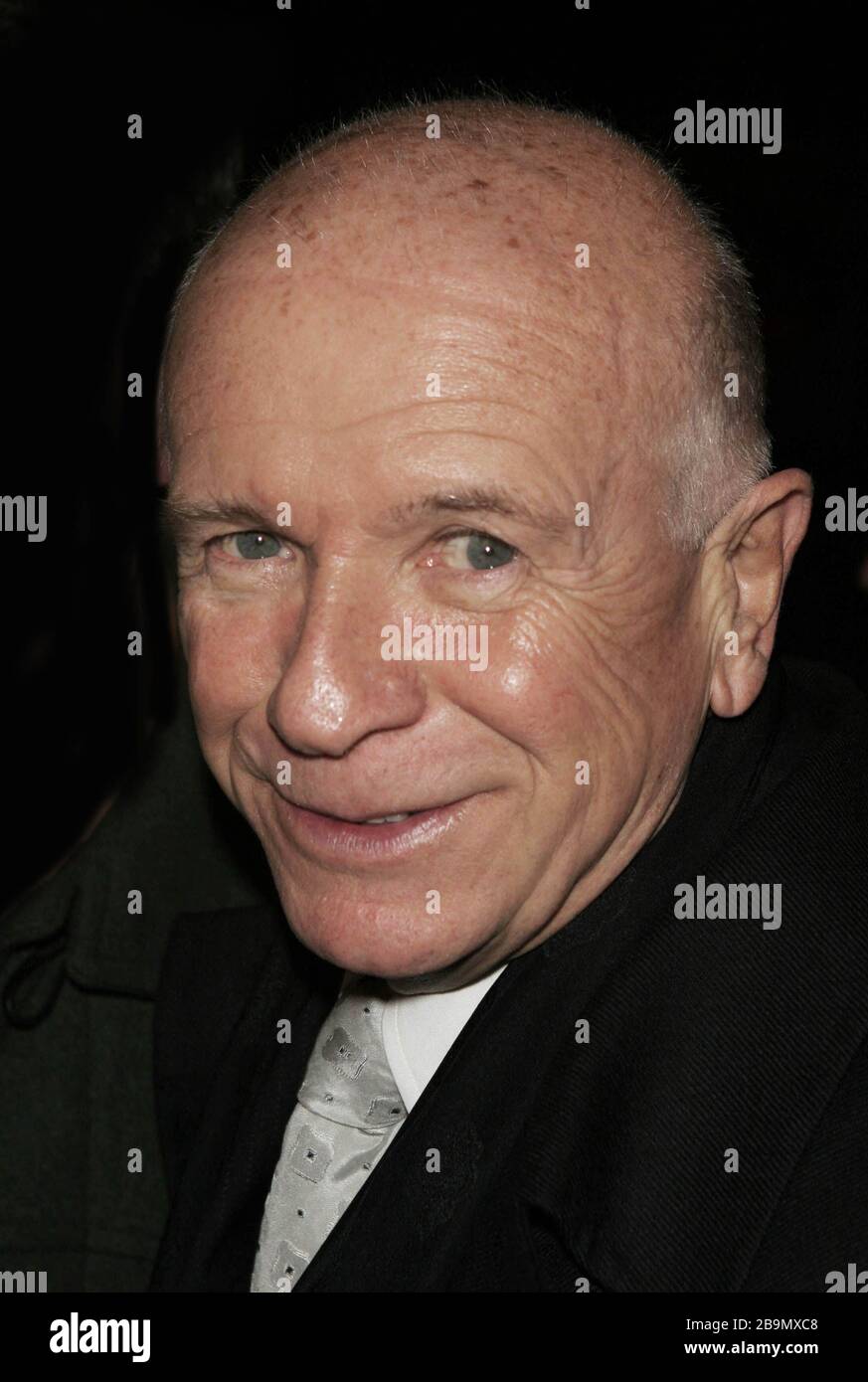 ***PHOTO DU FICHIER*** Terrence McNally Dies à la suite de complications du coronavirus. Terrence McNally 2006 photo de John Barrett/PHOTOlink/MediaPunch Banque D'Images