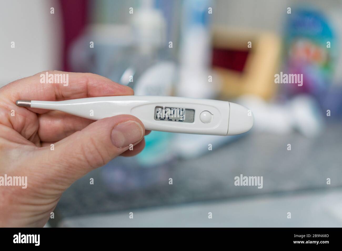 Thermomètre médical Banque de photographies et d'images à haute résolution  - Alamy