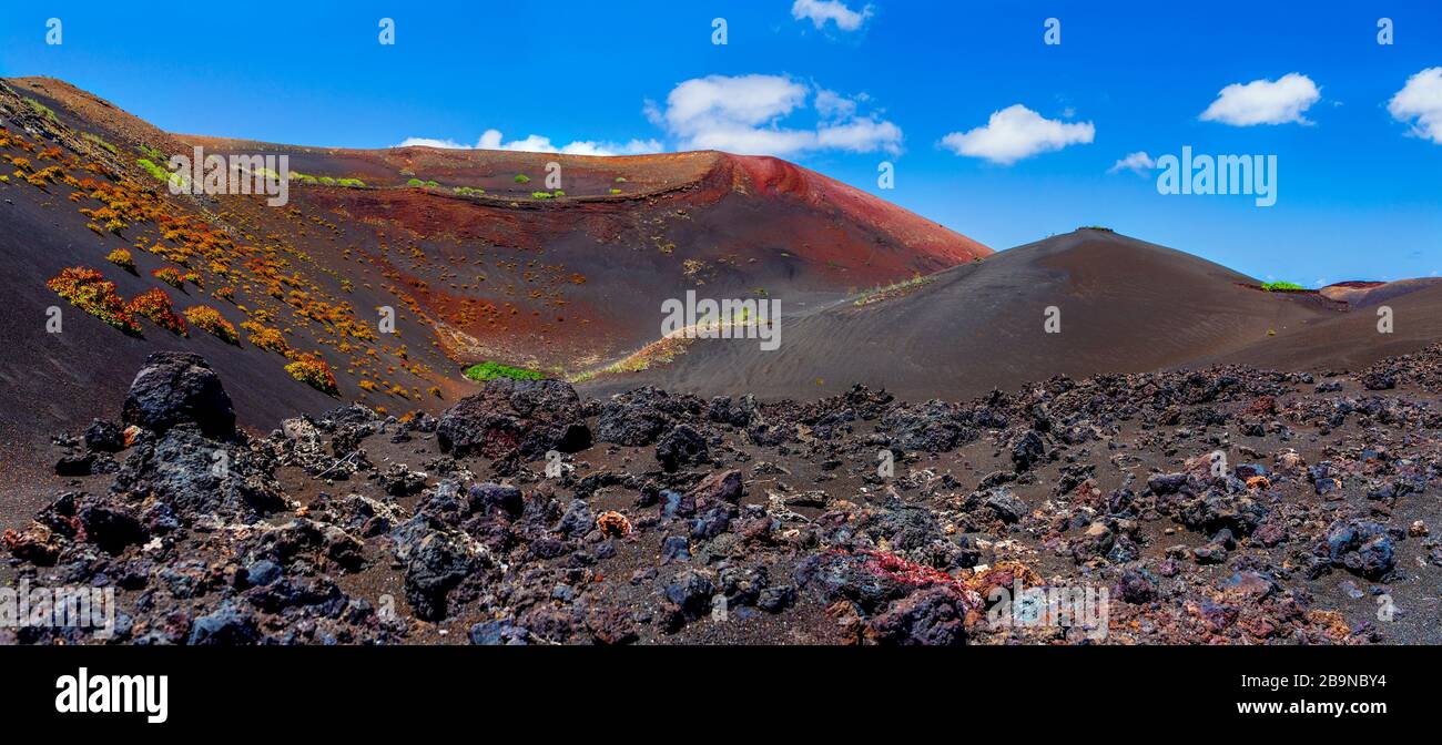 Paysage volcanique de l'île de Lanzarote. Champs de lave.Le Parc National de Timanfaya. Canaries.Espagne. Banque D'Images