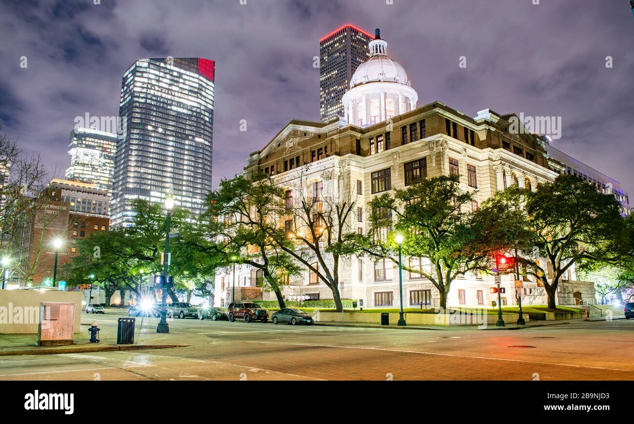 Centre de justice de Houston la nuit - Houston, Texas, États-Unis Banque D'Images