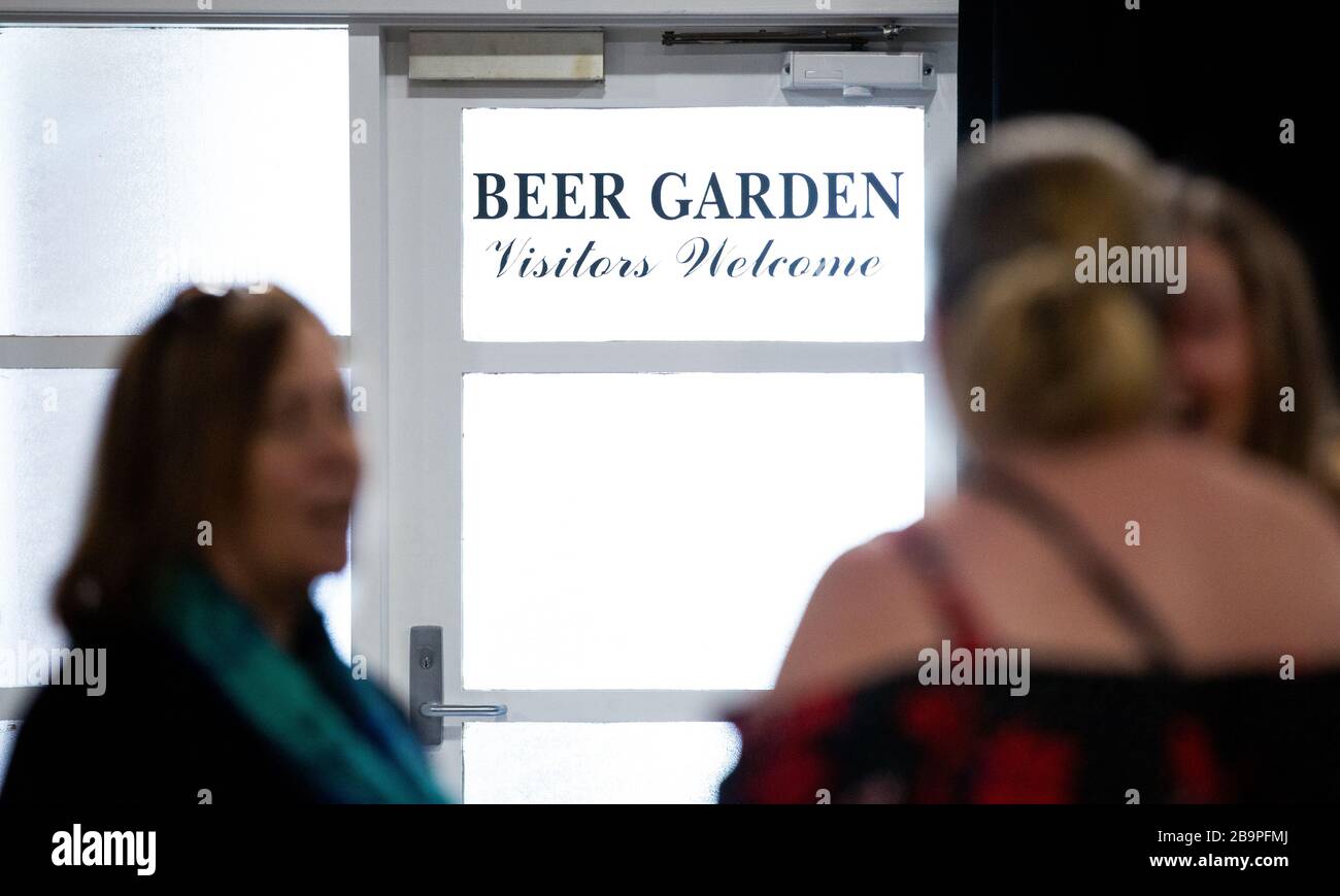 Enseigne de jardin de bière au RSL Club, Australie Banque D'Images