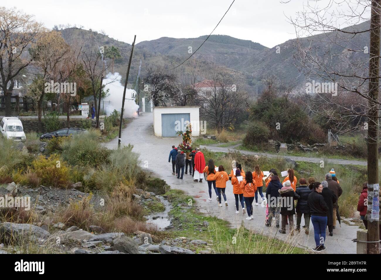 Une procession religieuse pour le festival catholique de Saint-Sébastien, village de Bayacas, près d'Órgiva, Grenade, Andalousie, Espagne, 25 janvier 2020 Banque D'Images