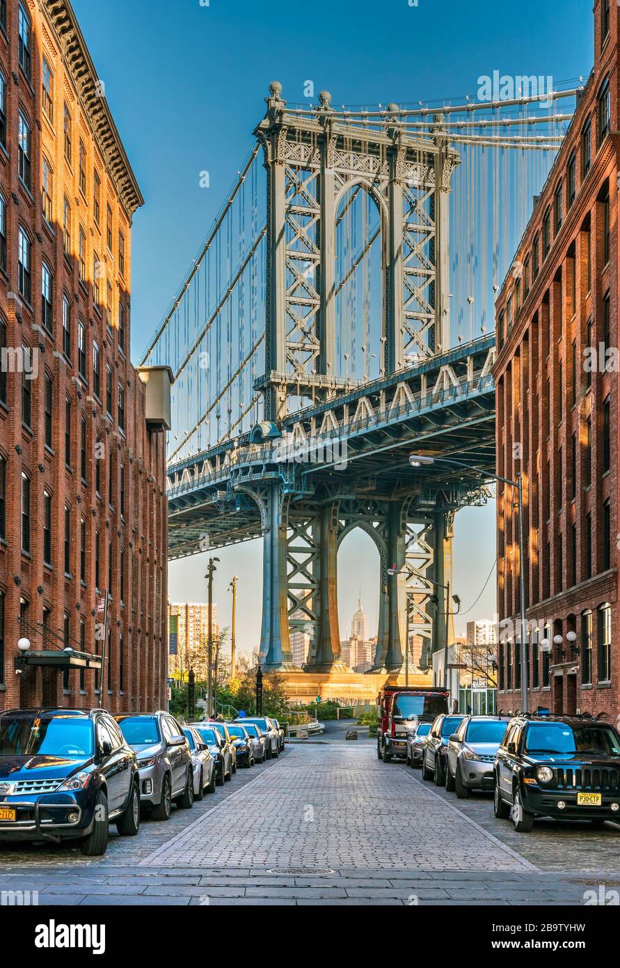 Manhattan Bridge, vue de Washington Street, Brooklyn, New York, États-Unis Banque D'Images