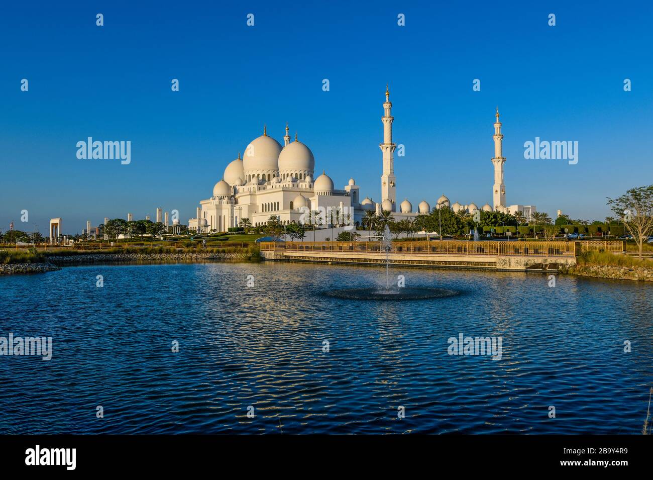 Emirats arabes Unis. Abu Dhabi. Grande Mosquée Sheikh Zayed Banque D'Images