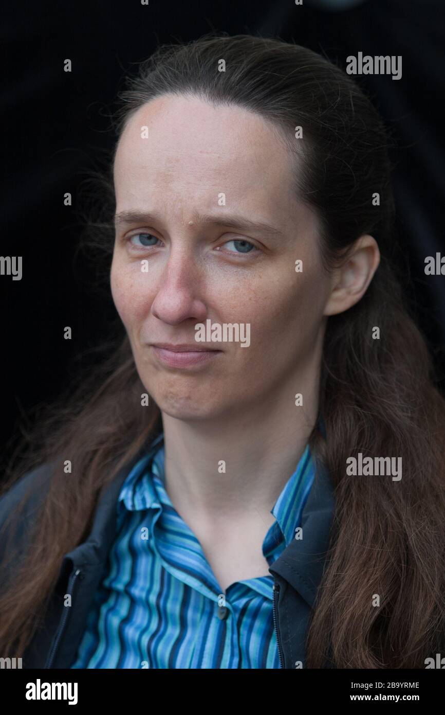 A. L. Kennedy, auteur/romancier écossais, au Edinburgh International Book Festival, Édimbourg, Écosse, août 2003. Banque D'Images