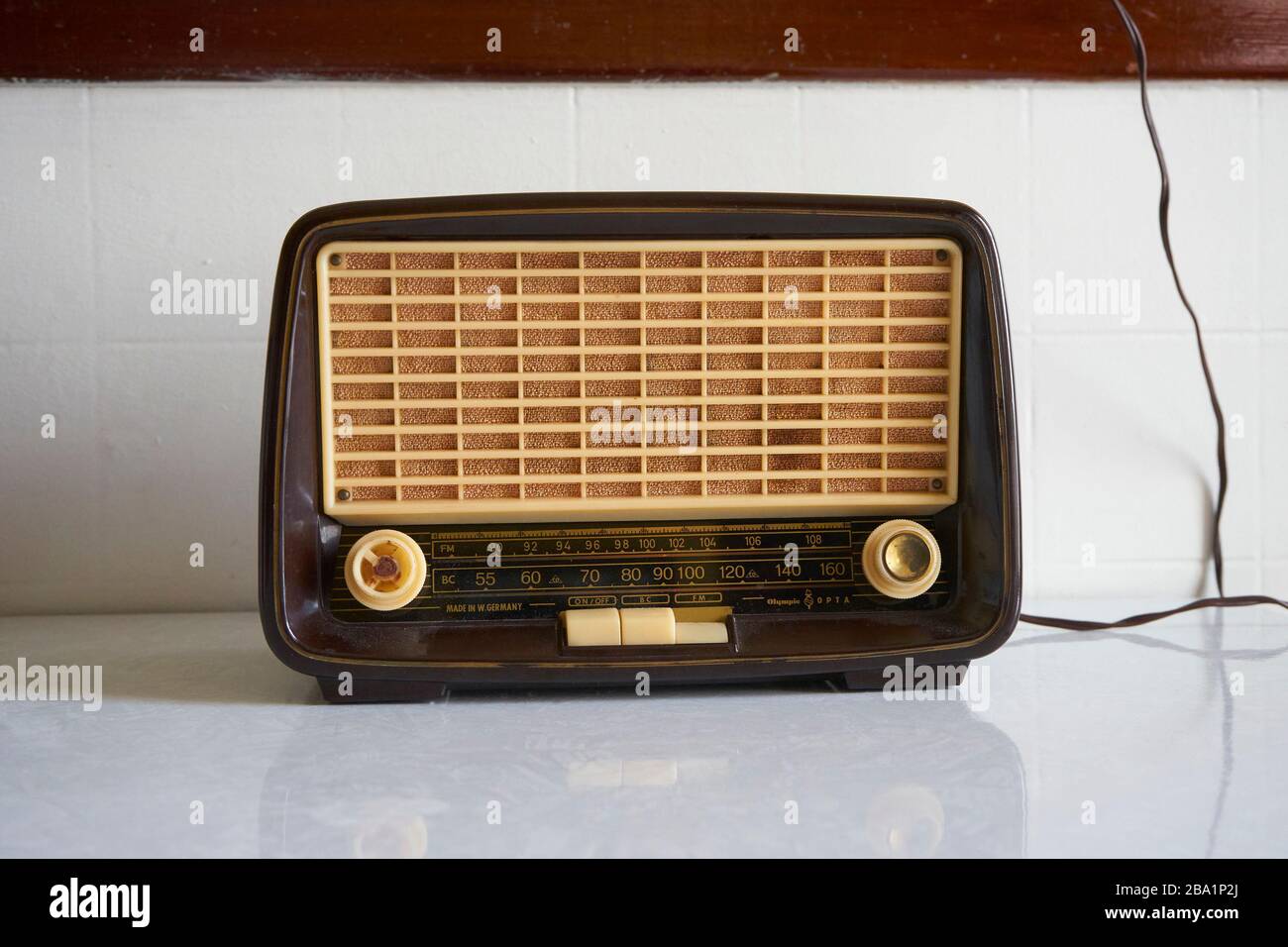 Vintage West German, radio de marque Opta. Banque D'Images