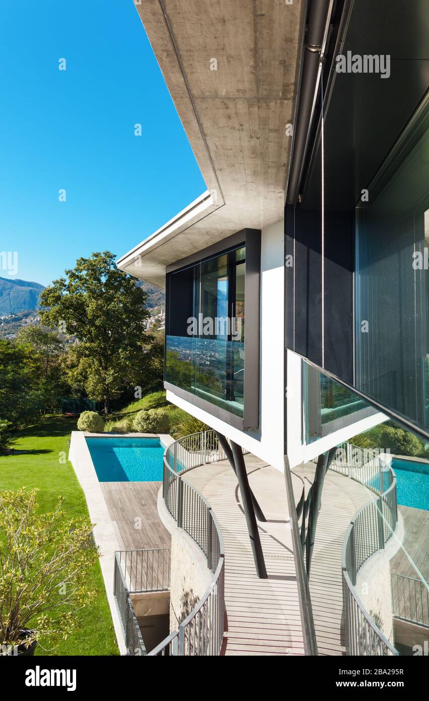 Architecture; villa moderne; vue depuis la terrasse Banque D'Images