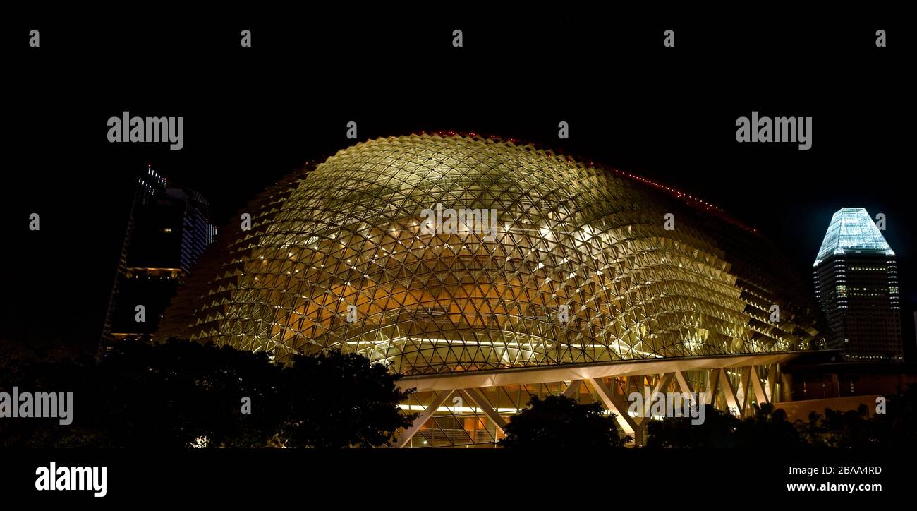 L'Esplanade, opéra et salle de concert, Singapour, connu sous le nom de durien Banque D'Images