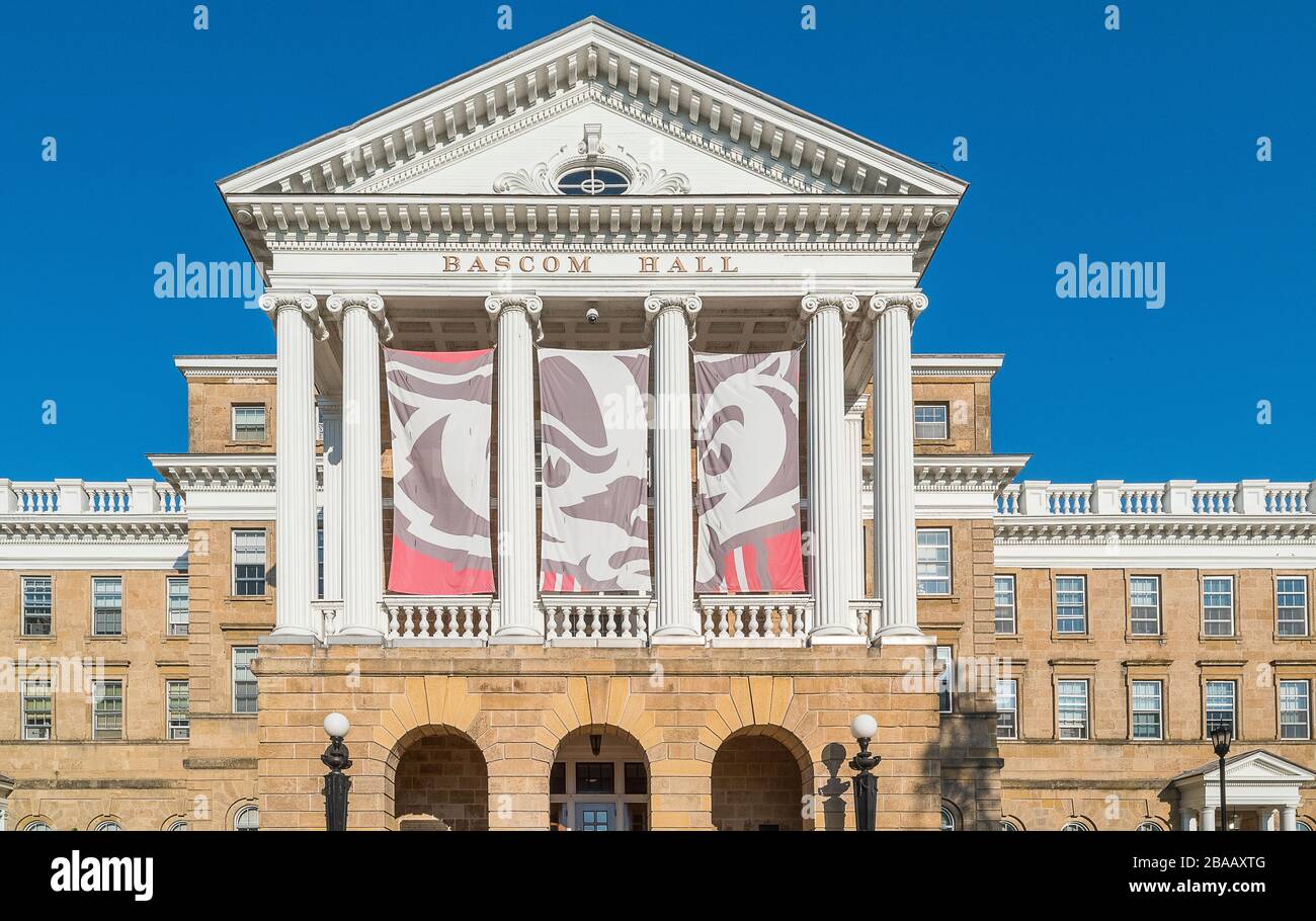 Vue sur l'entrée de Bascom Hall à l'Université du Wisconsin-Madison, Madison, Dane County, Wisconsin, États-Unis Banque D'Images