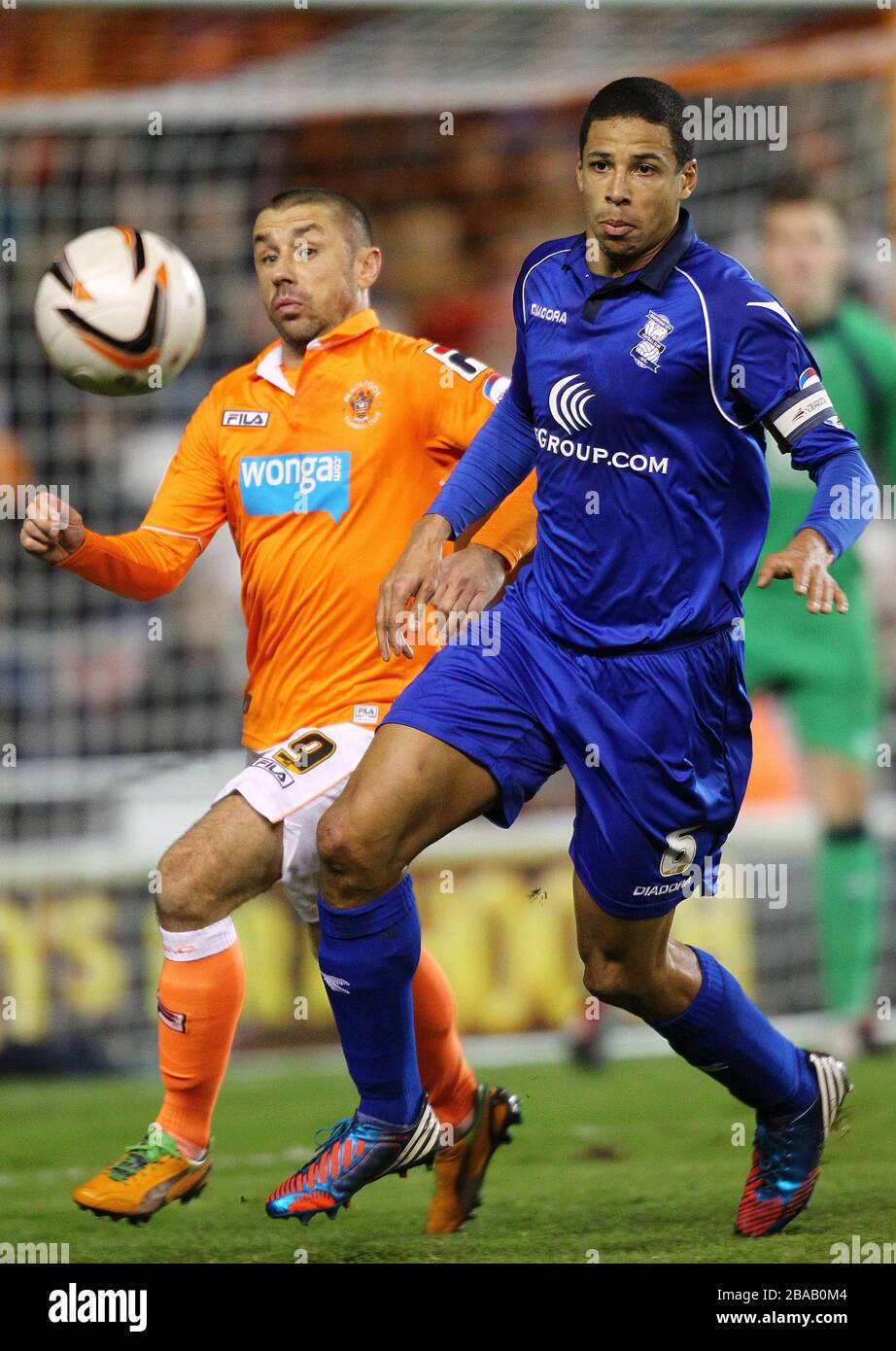 Kevin Phillips de Blackpool et Curtis Davis de Birmingham Banque D'Images