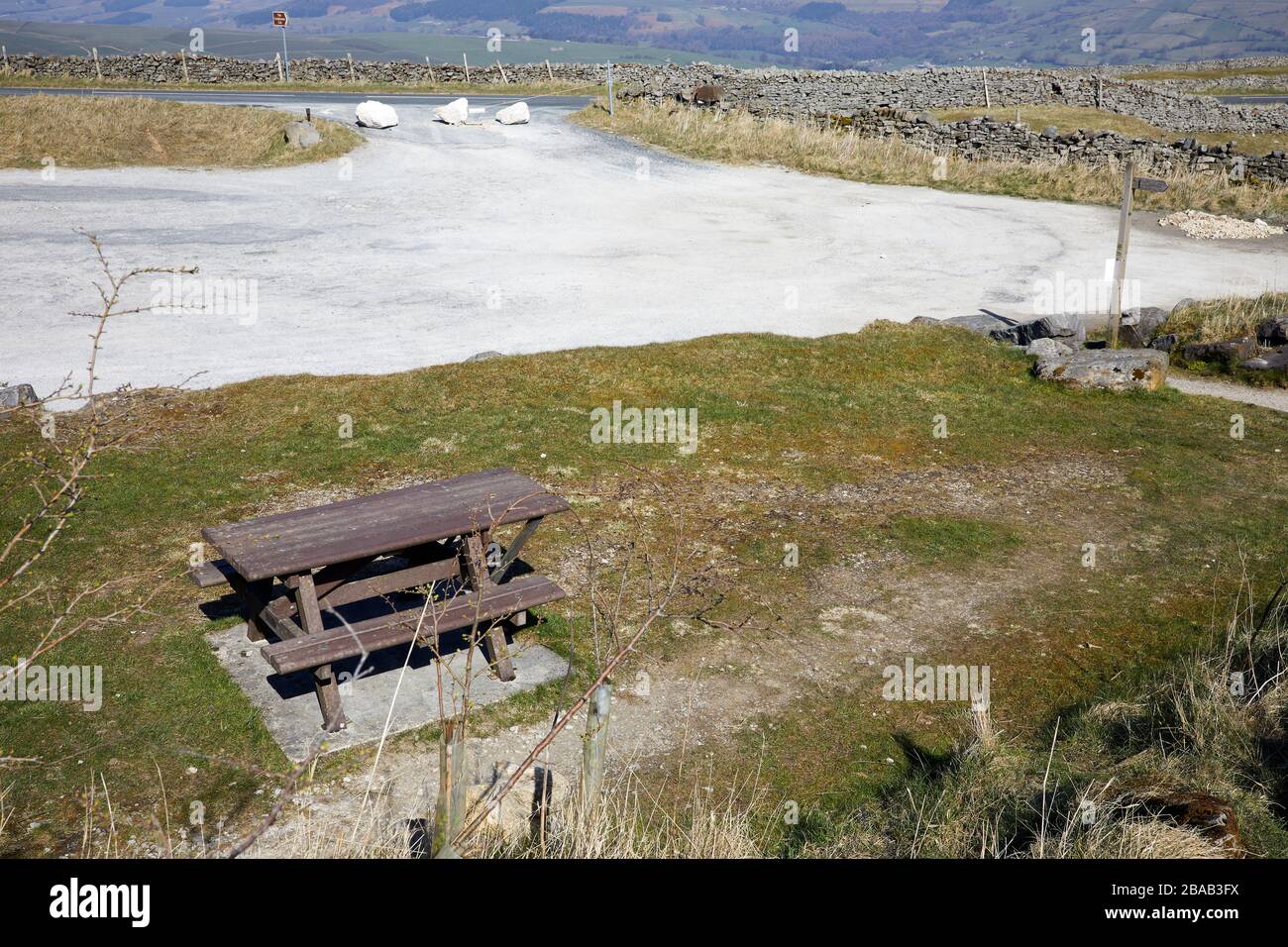 Le point de vue de Cold Stones Cut à Greenhow Hill à Nidworth, fermé en raison de l'écluse de Coronavirus 26/03/20 Banque D'Images