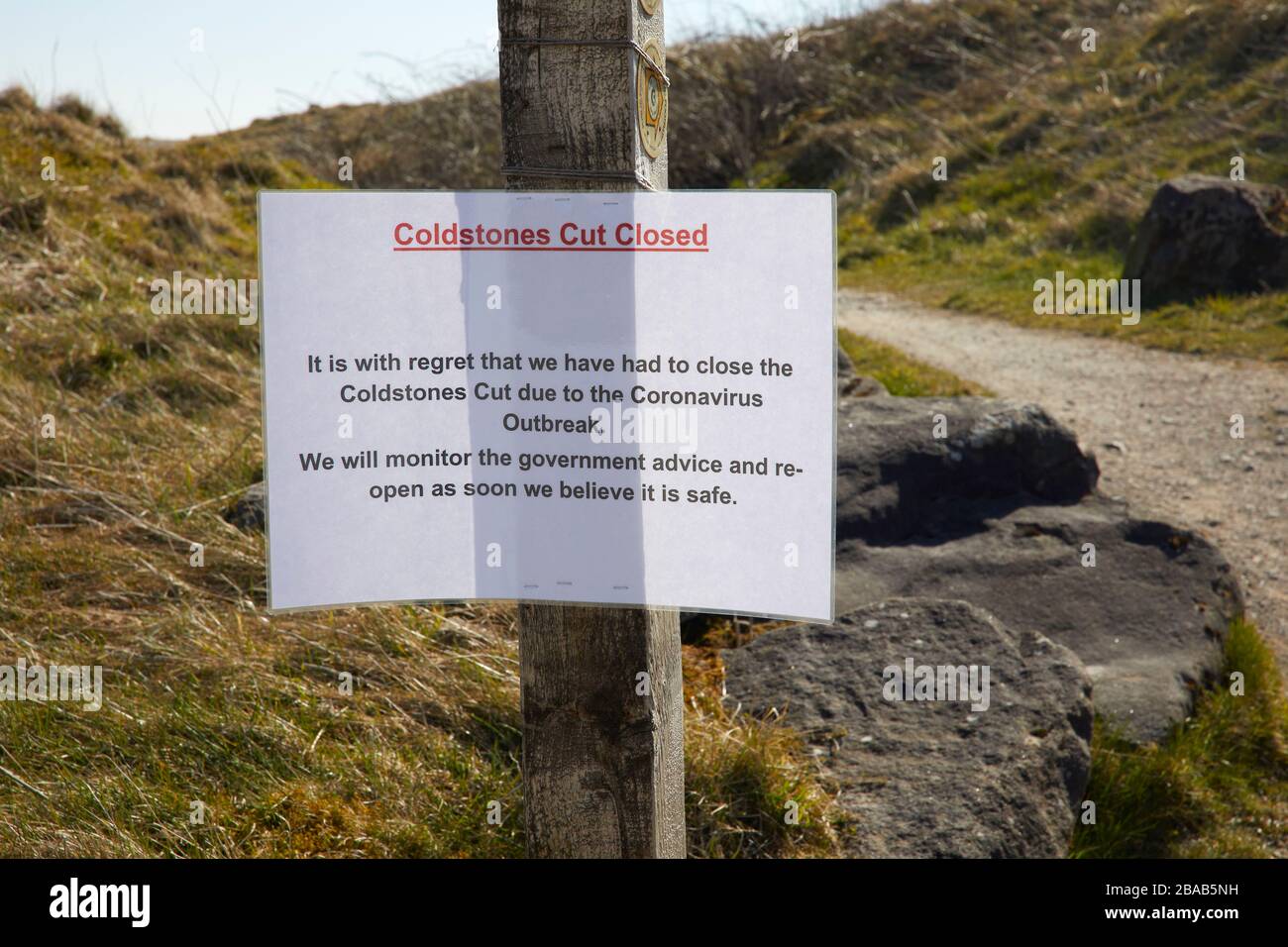 Le point de vue de Cold Stones Cut à Greenhow Hill à Nidworth, fermé en raison de l'écluse de Coronavirus 26/03/20 Banque D'Images