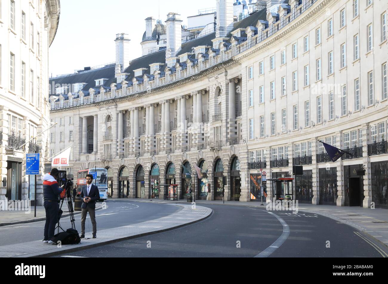 Regent Street déserte dans le verrouillage du coronavirus, en mars 2020, dans le centre de Londres, au Royaume-Uni Banque D'Images
