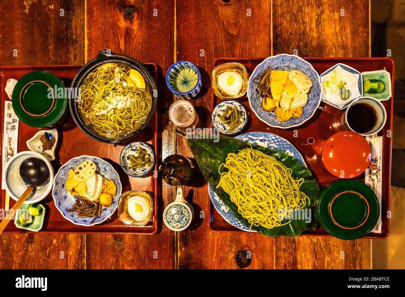 Zaru Soba (nouilles soba froides) servi dans un restaurant japonais typique de Takayama, au Japon Banque D'Images
