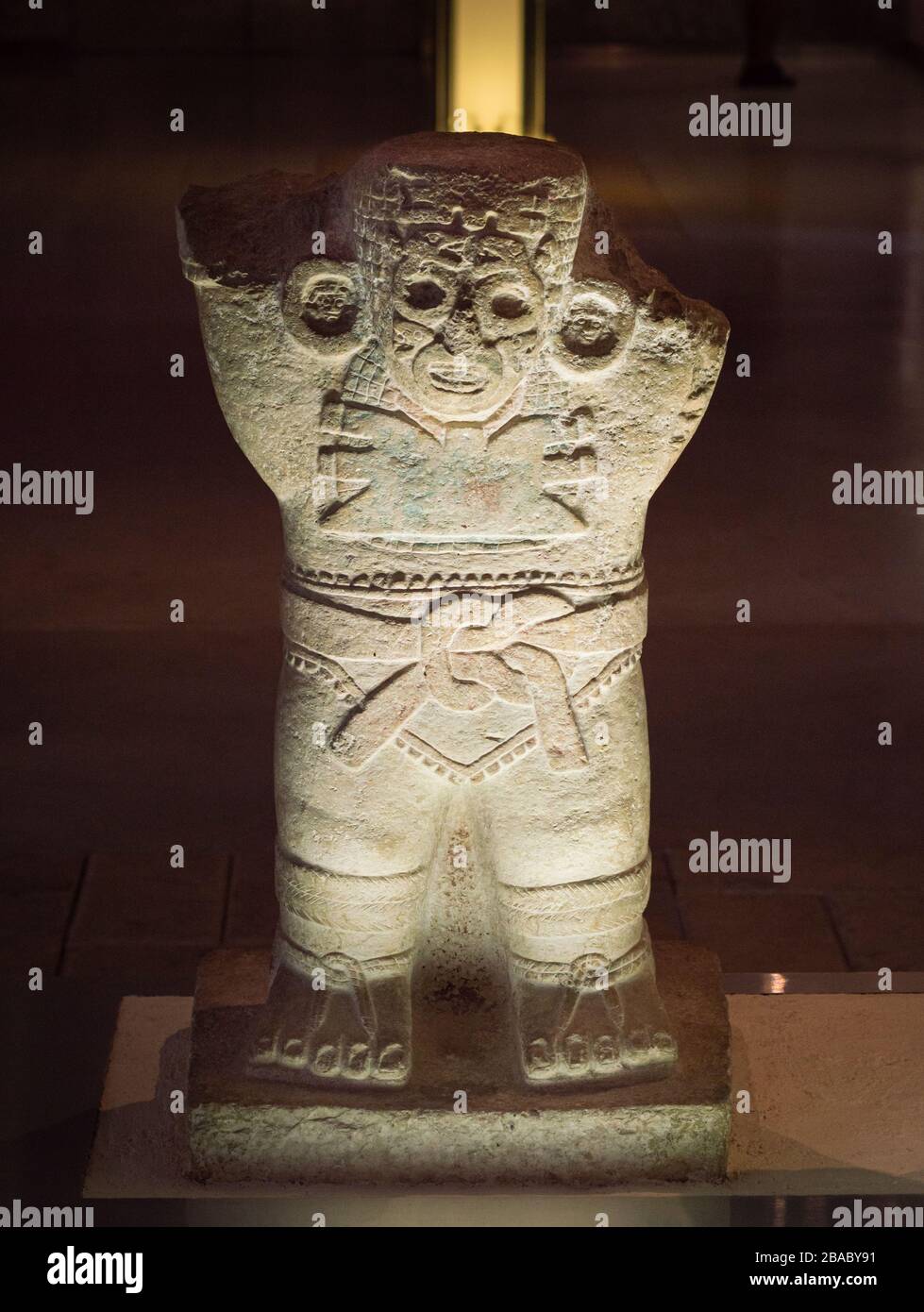 Figure anthropomorphique maya Atlantean, début Postclassic. Maya Museum, Merida, Yucatan, Mexique. Banque D'Images