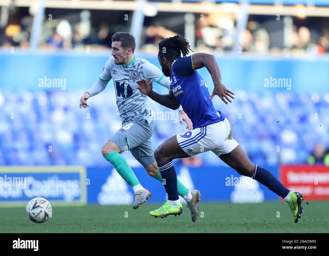 Joe Rothwell, Jacques Maghoma et Blackburn Rovers de Birmingham City, lors du troisième match de la coupe FA au stade du Trophée St Andrew's billion Banque D'Images