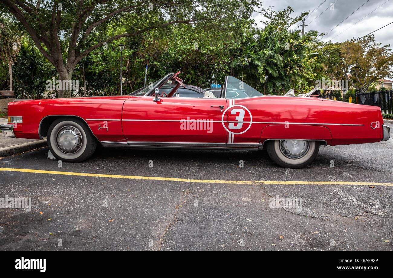 Une voiture convertible Cadillac Eldorado de neuvième génération, Miami, Floride, États-Unis. Banque D'Images