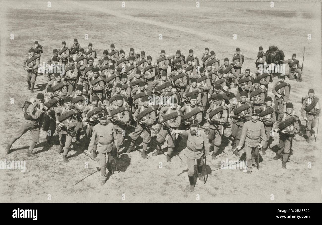 Armée austro-hongroise de la première Guerre mondiale attaque l'unité d'infanterie bosniaque Banque D'Images